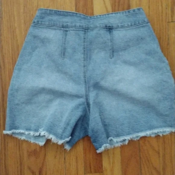 Short - Picture 2 of 2